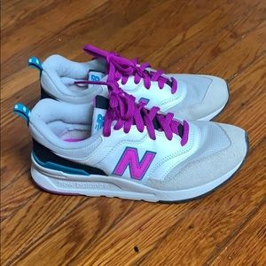 New Balance 997H Shoes
